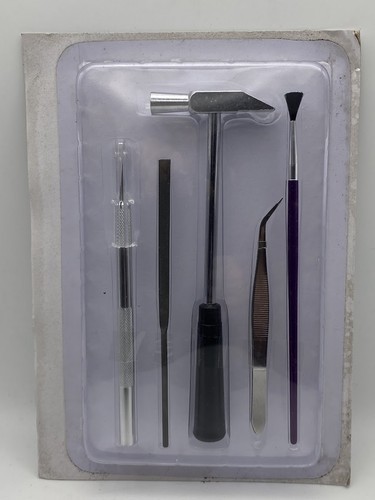 Set outils modélisme - , marteau