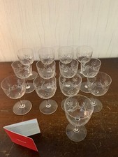 13 verres à vin taillé épi carreaux en cristal de Baccarat (prix à la pièce)