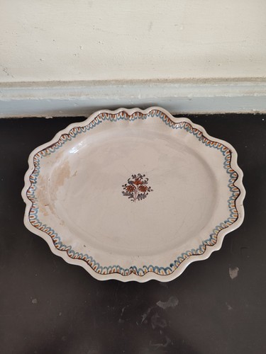 Petit plat faïence de - petit,