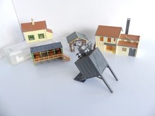 1058 JOUEF MAQUETTES MONTEES MENUISERIE / HANGAR / MAISON ....