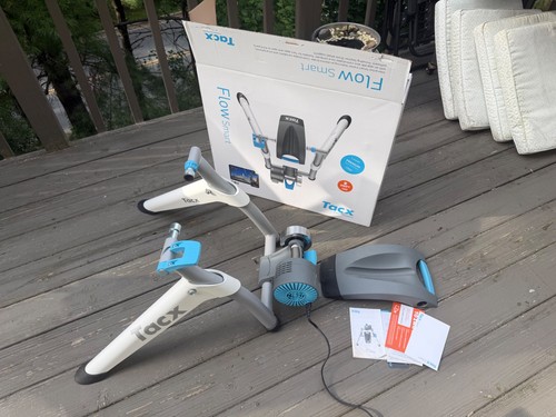Tacx flow smart trainer - tacx,