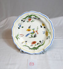 93-1- GIEN. Modèle oiseau du