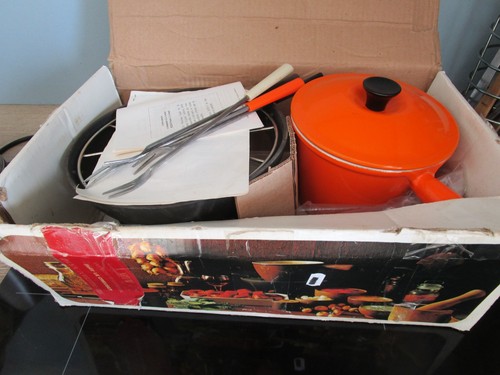 Creuset service fondue - a,