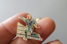pin s broche badge PETANQUE club boule de motte servolex 73 la savoie Chambery