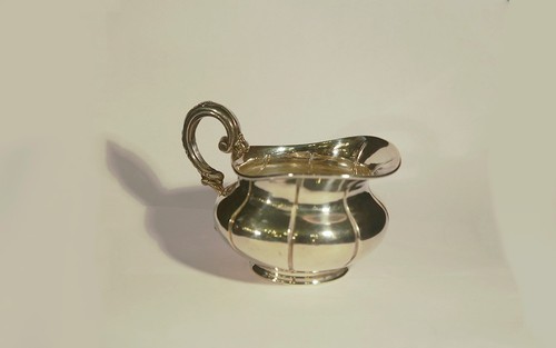 Pot lait argent massif - à,