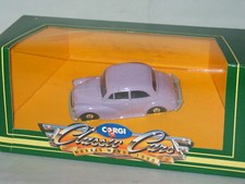 CORGI TOYS MORRIS MINOR 1000 NEUF BOITE