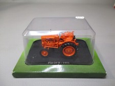 AT347 UH HACHETTE 1/43 FIAT 25R 1951 TRACTEURS ET MONDE AGRICOLE N° 30 ORANGE