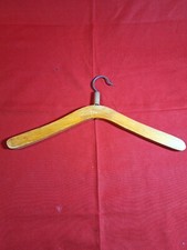 1 Ancien cintres en bois JA