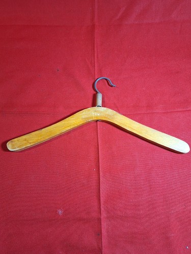 Ancien cintres bois - cintres,