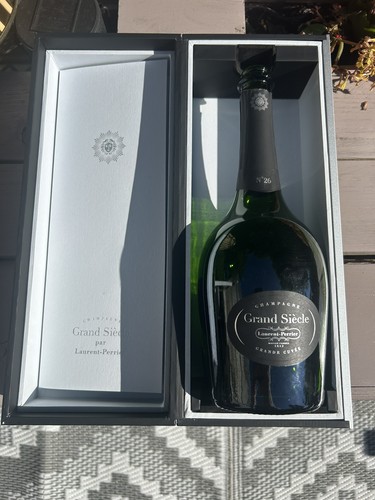 Bouteille champagne grand - bouteille,