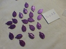 lot 22 médailles métal