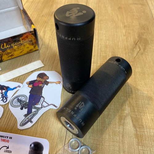 Igi ruffneck bmx pegs - igi, flat