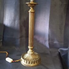 ancien pied de lampe en bronze en forme de colonne corinthienne H 48 cm