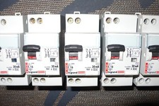 DISJONCTEUR DIFFERENTIEL 16A