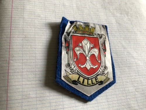 Ancien ecusson coudre - coudre, blason