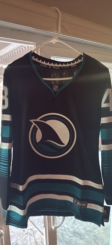 Fanatics san jose sharks hertl - san,