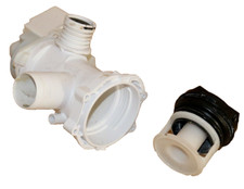 2KEBS 116/065A - Pompe de vidange pour lave-linge - Parfait Etat