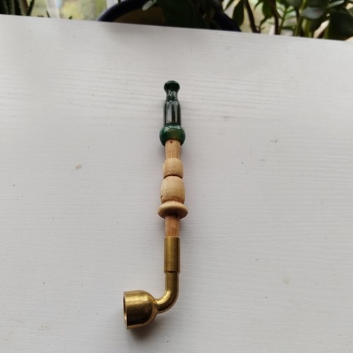 Cedar carved small pipe - pipe, agate