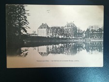 CPA 50 TORIGNI-SUR-VIRE - Le Château et le Grand Etang