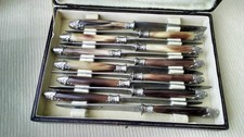 Coffret couteaux à - ,