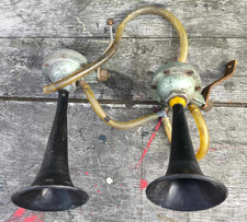 Equipement voiture ancienne klaxon MARCHAL Made in France à restaurer