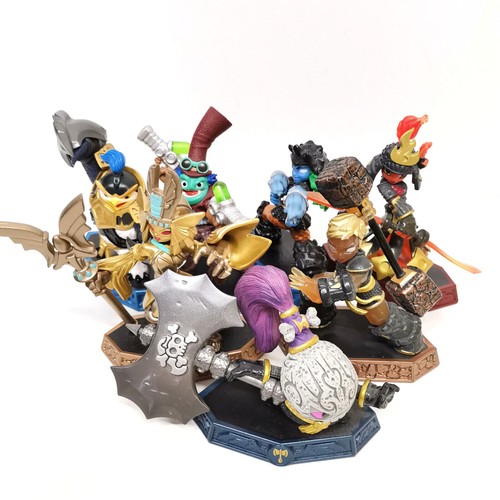 Skylanders figurines - skylanders,