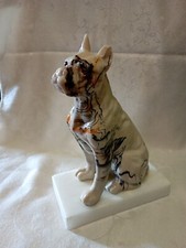 Statuette chien Boxer sur