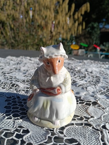 Figurine porcelaine souris - en,