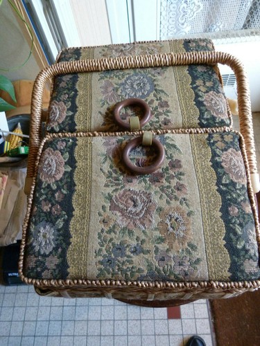 Boite ancienne necessaire - boite, à