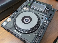 Platine vinyle numérique multi-lecteur DJ Pioneer CDJ-2000 Nexus Pro