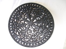 Dessous de plat rond, en fonte
