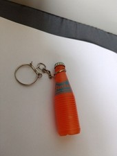 Porte clé Ancien Bouteille en verre Fanta  vintage années 60