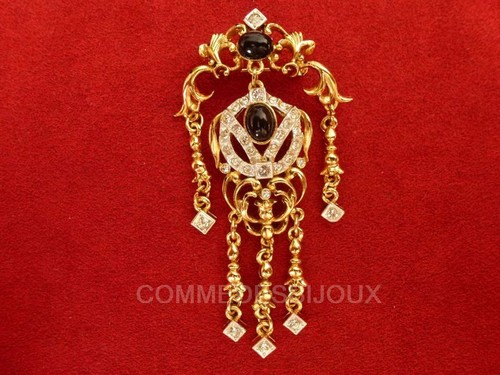 Broche néo classique noir - "néo,