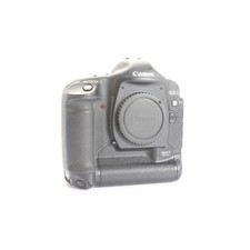 Canon EOS-1D Mark II + Très