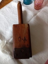 TRES ANCIEN MOULE A CIGARE EN BOIS