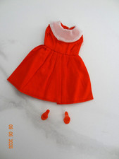 Jolie tenue vintage poupée