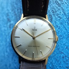 Montre homme vintage Tudor à remontage manuel en or massif 9 carats