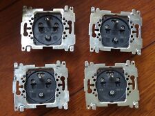 ARNOULD CLUB  VINTAGE 4 PRISES DE COURANT AVEC TERRE MECANISME