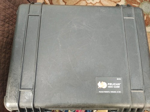 Pelican 1550 large case with - 1550,