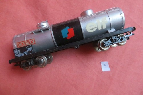 Ancien wagon citerne - wagon, caltex