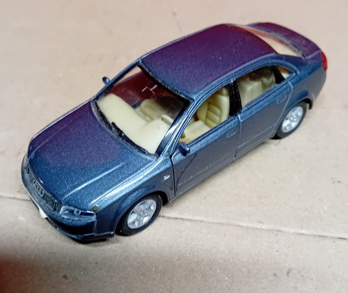 Voiture miniature audi - miniature,