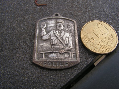 Insigne medaille police - ,