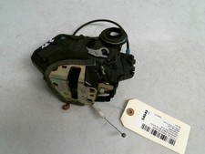 Serrure de porte arrière gauche Toyota Land Cruiser (J12) 2005 6906060091