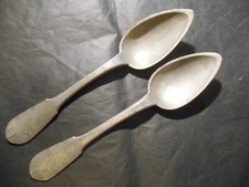 *Cuillère a soupe  En Étain
