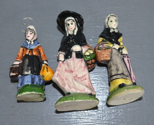 Figurines femmes miniatures - 3,