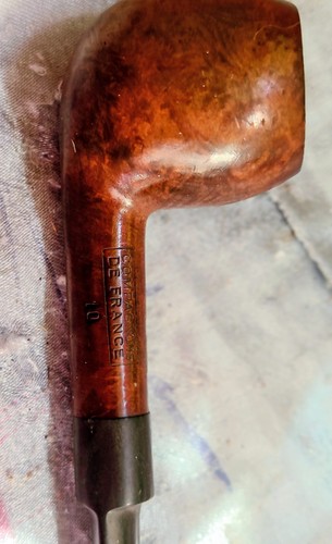 Pipe courte saint - courte,