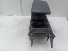 5F863243A accoudoir central