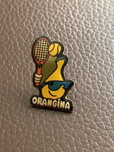 Pin bouteille orangina - pin's,