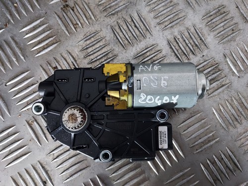 Moteur toit ouvrant