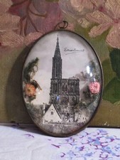 ANCIEN PETIT CADRE OVALE VERRE